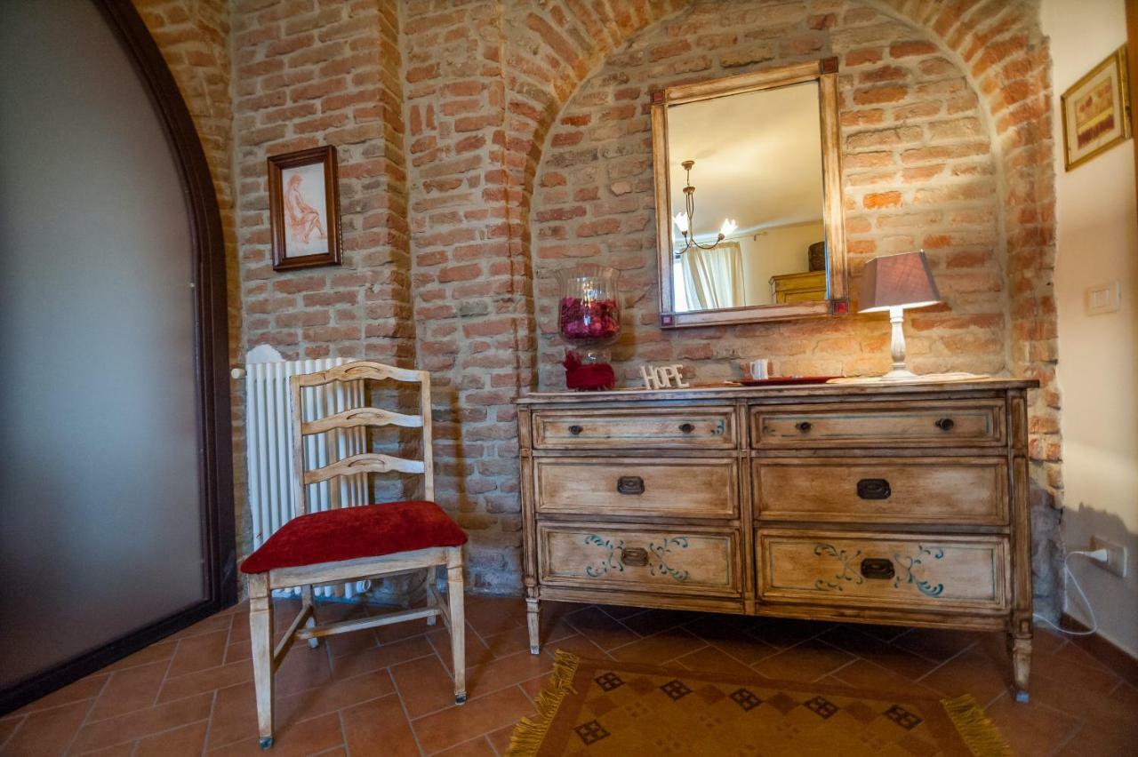 Agriturismo Corte Ghiara Hotel Fontanellato Exterior photo